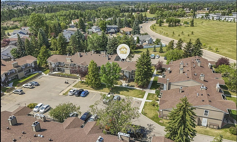 Updated 3-Bedroom Co...