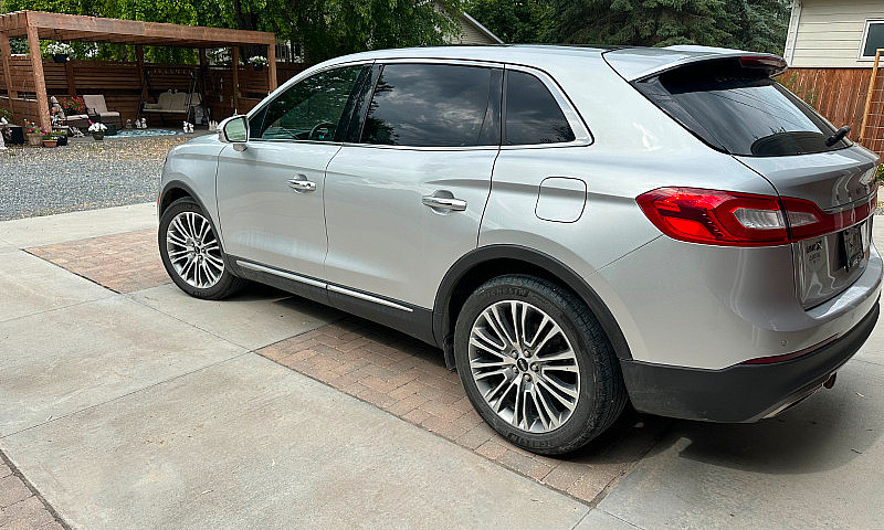 2016 Lincoln Mkx Res...
