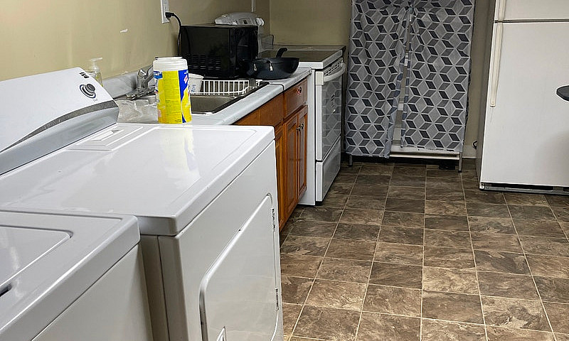 One Bedroom +Den One...