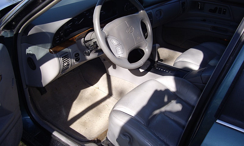 1997 Olds Lss ; 2008...