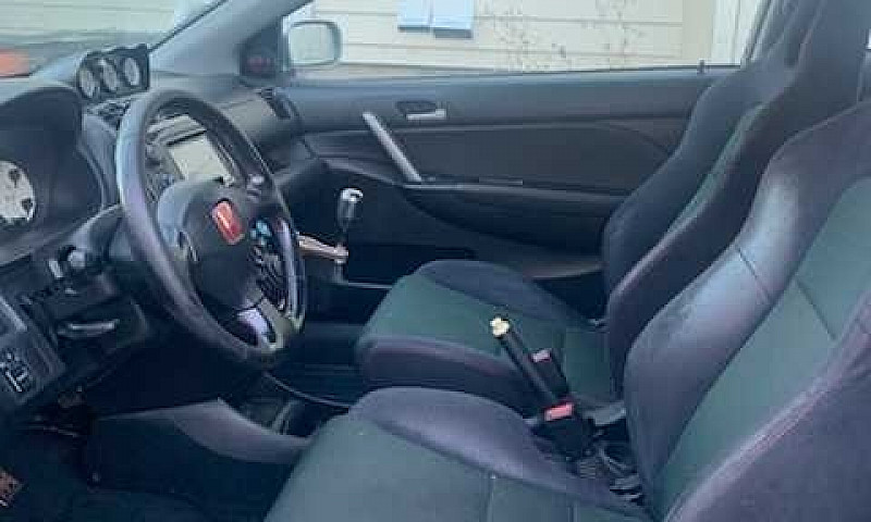 2002 Hond Civic Sir...