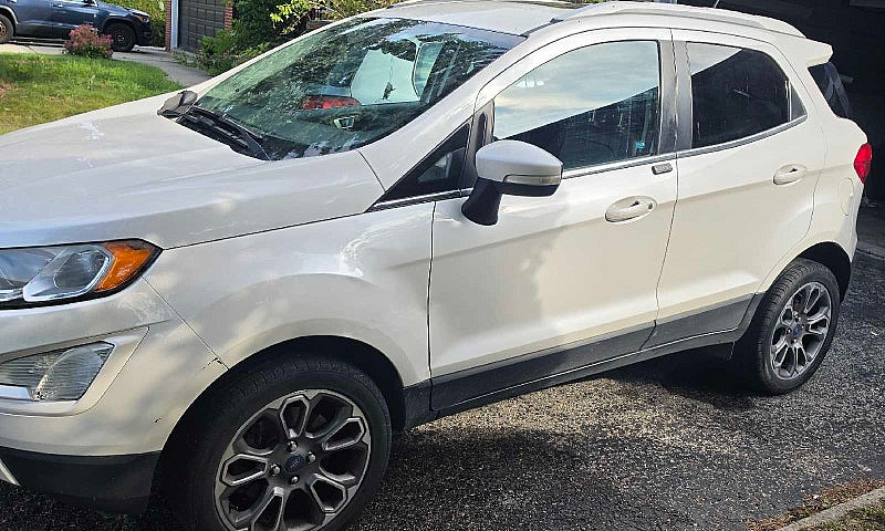 2018 Ford Ecosport T...