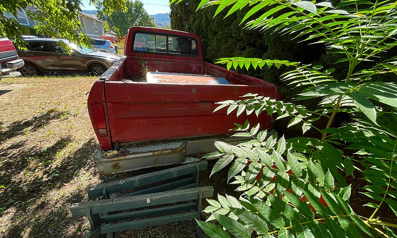 1975 Ford F100 4X4...