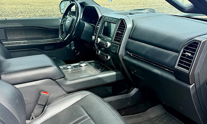 2019 Ford Expedition...