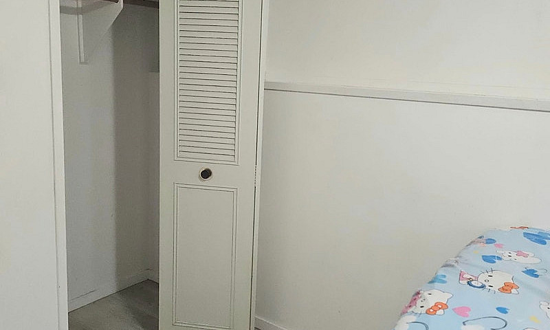 Room For Rent...