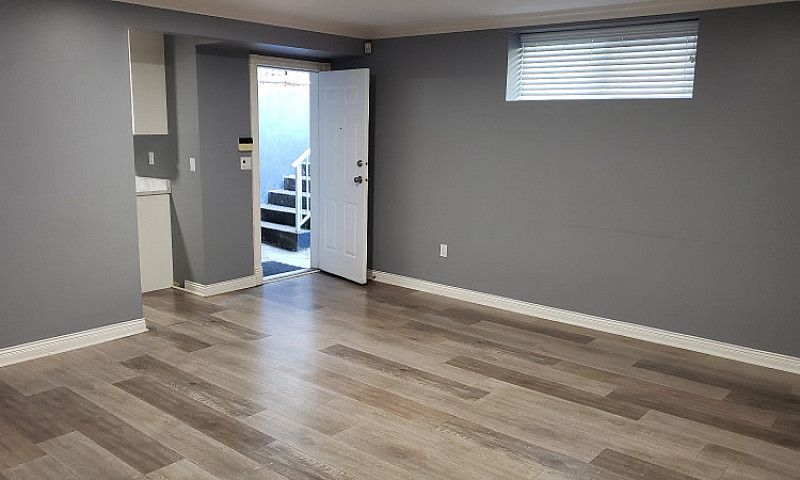 2 Bedroom Basement S...