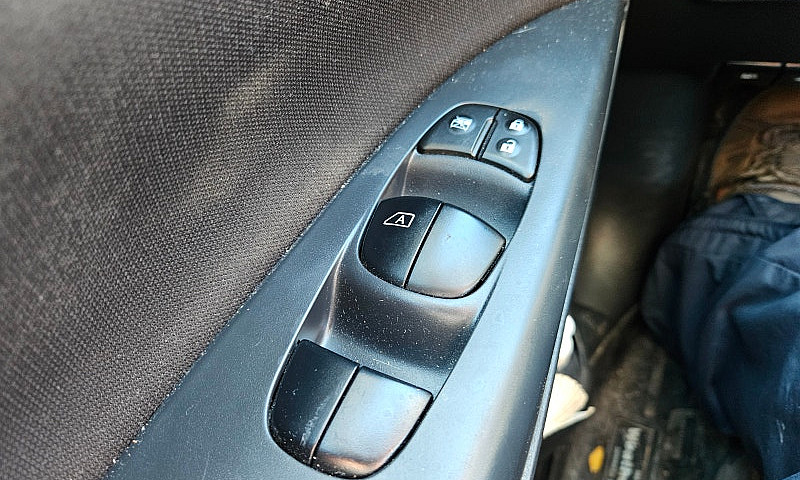 2017 Nissan Sentra...