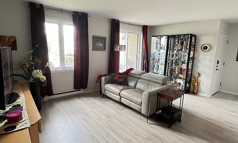 Condo Sur Deux Etage...
