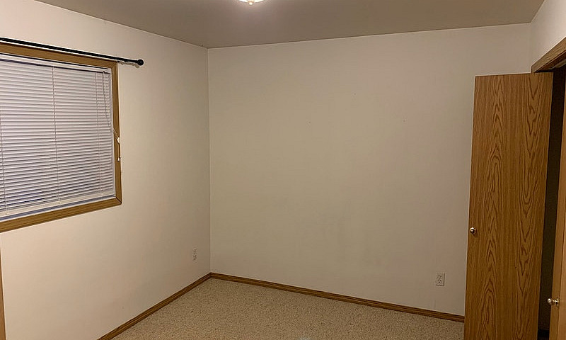 2 Bedroom Duplex Wit...