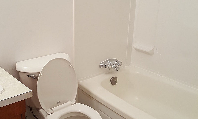 1 Bedroom At 2 Floor...