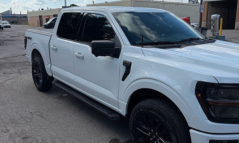 Ford F150 Xlt 303A ...