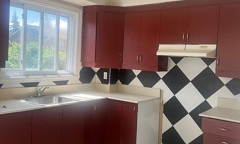 Appartement 6 1/2 À ...