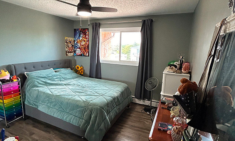 404 – 522 Avenue X S...