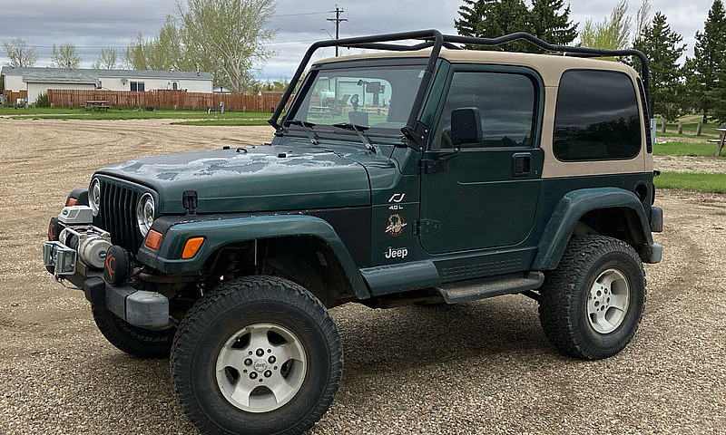 1999 Tj Sahara Jeep...