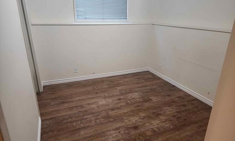 2 Bedroom Basement/B...