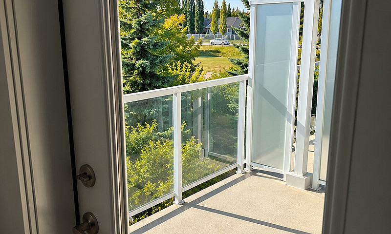 2 Bed 2 Bath Apartme...