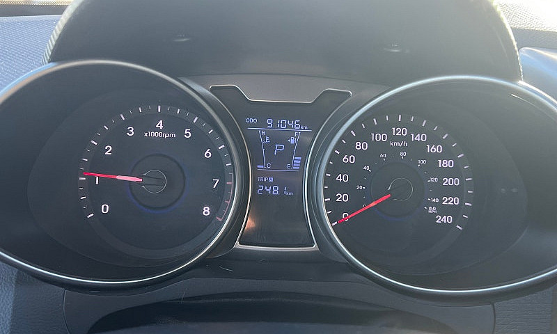 2014 Hyundai Veloste...