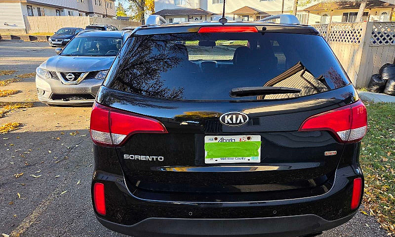Kia Sorento Lx Fwd...
