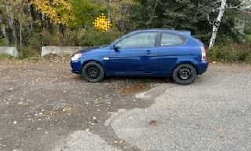 2011 Hyundai Accent ...