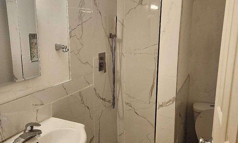 Room For Rent...