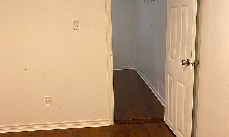 Basement Apartment F...