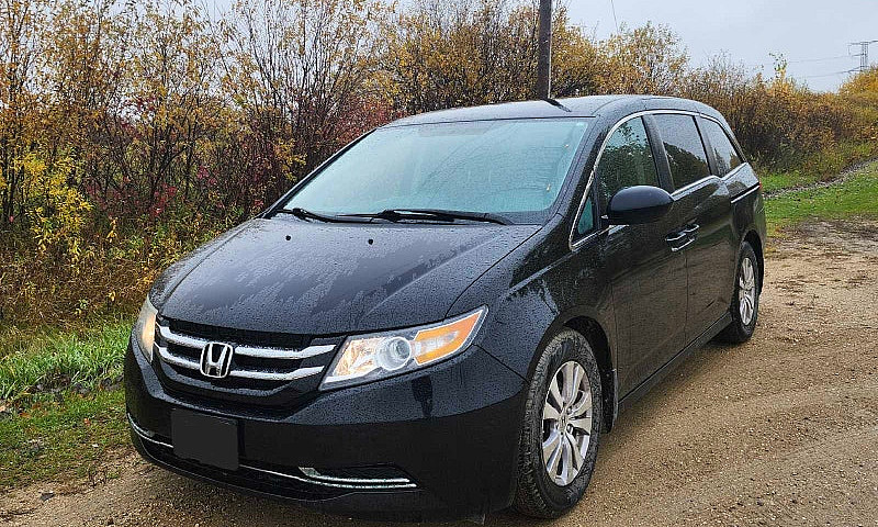 2016 Honda Odyssey...