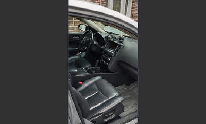 2012 Nissan Maxima 3...