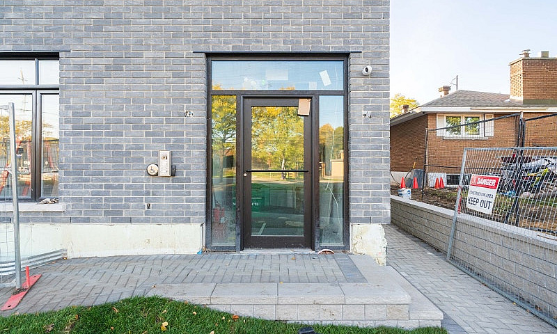 Brand-New 1 Bed | 77...