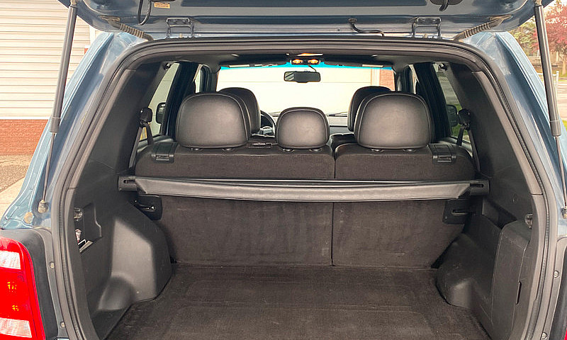 2010 Ford Escape Xlt...