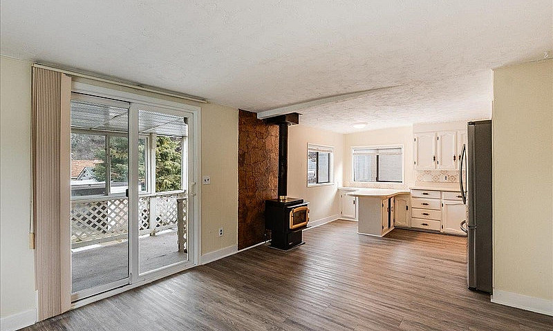 3 Bedroom Main Floor...