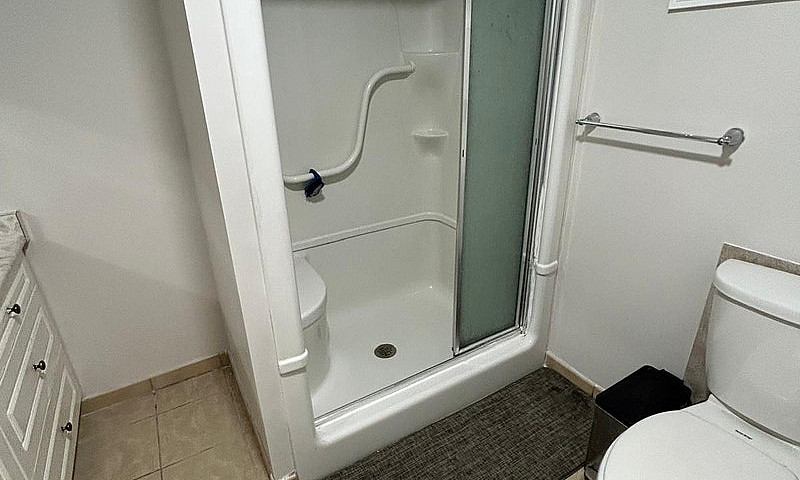 Furnished 2Bd Baseme...