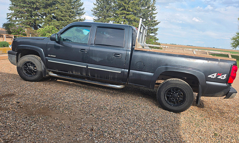 2004 Chevy Silverado...