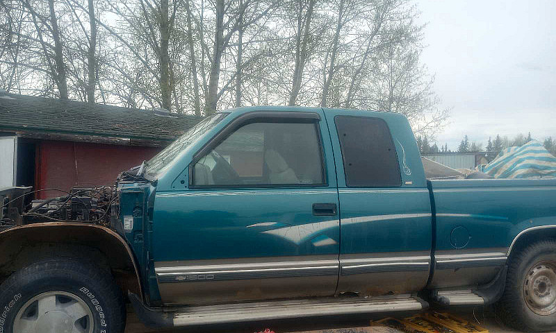 95 Chevy Silverado 1...