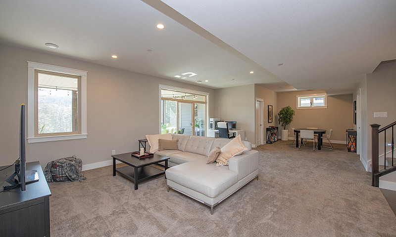 433 Longspoon Place,...