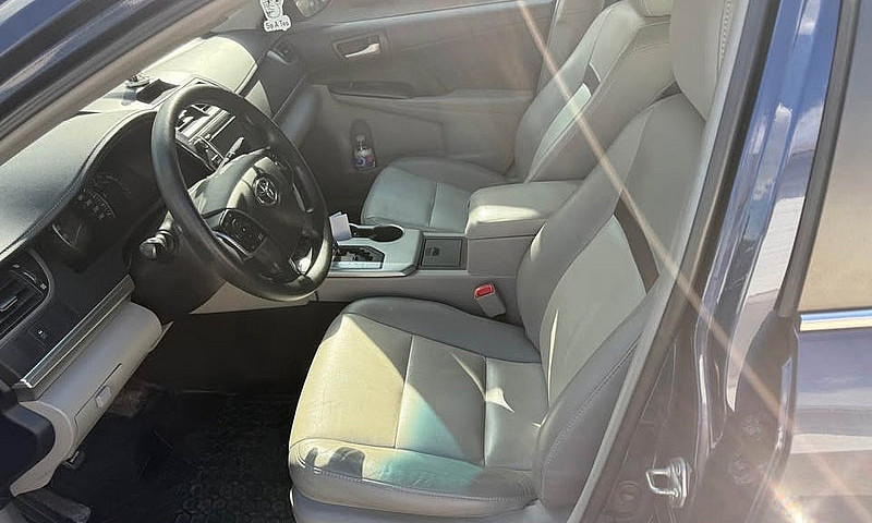 2013 Toyota Camry Le...