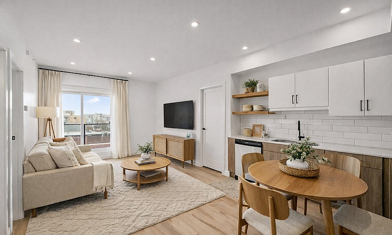 Stunning 2 Bed 2 Bat...