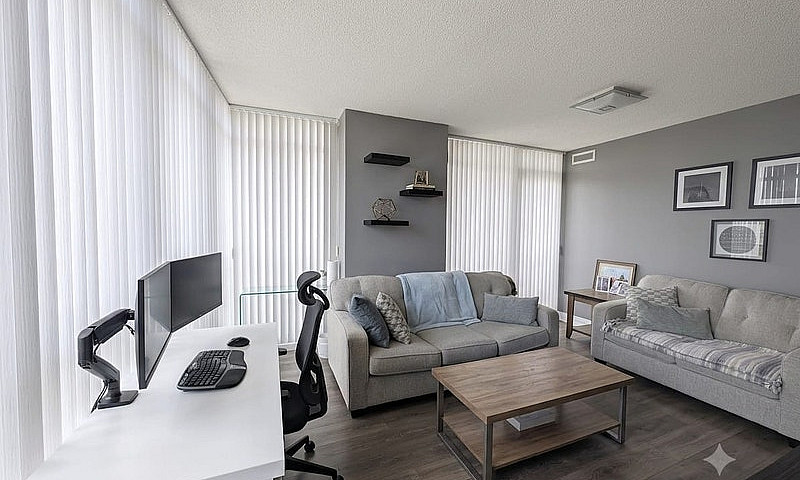 A Luxury Condo - 1 B...