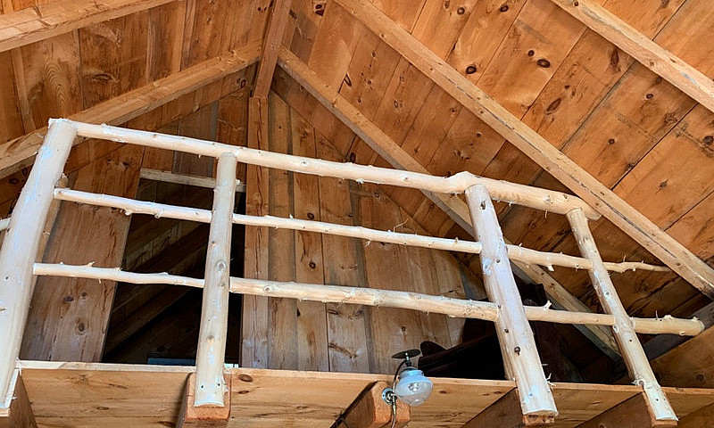 Off Grid Cabin ...