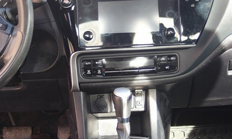 Toyota Corolla 2017 ...