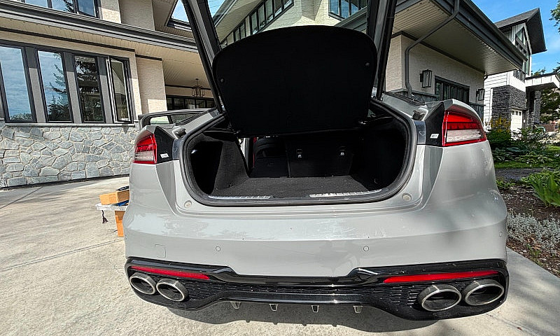 Loaded Kia Stinger G...