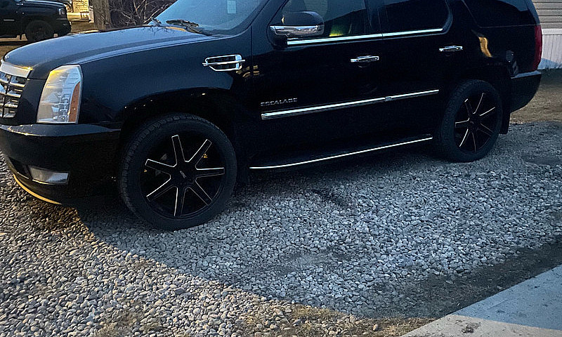  Cadillac Escalade F...