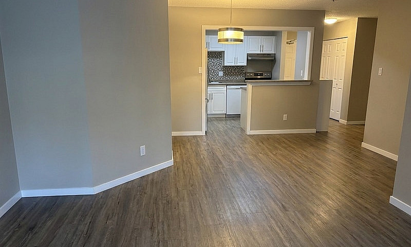 2Bedroom Condo For R...