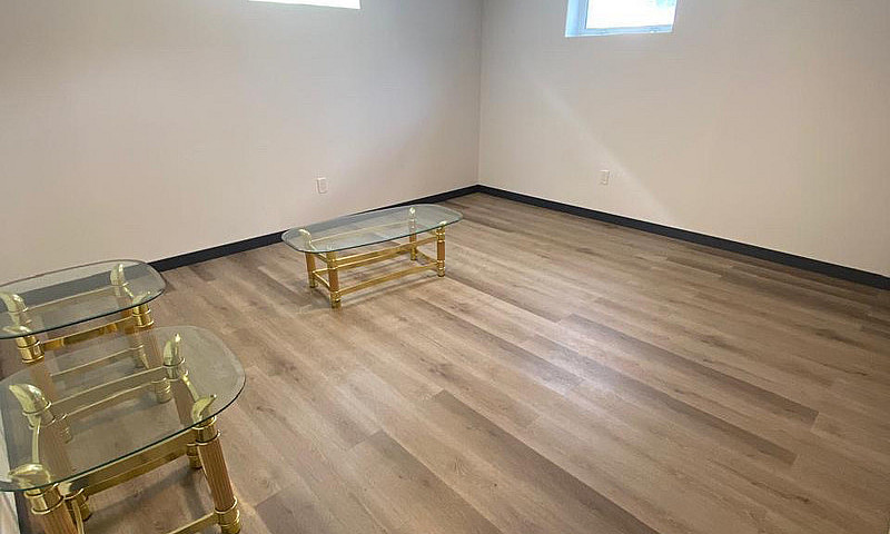 Private Basement For...