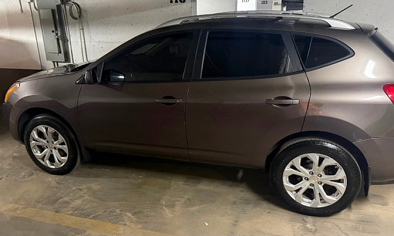 Nissan Rogue 2009...