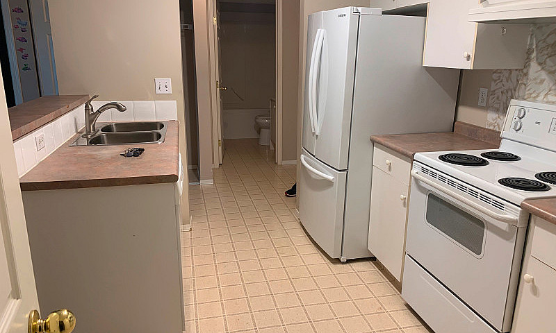 2 Bed 2 Bath Condo...