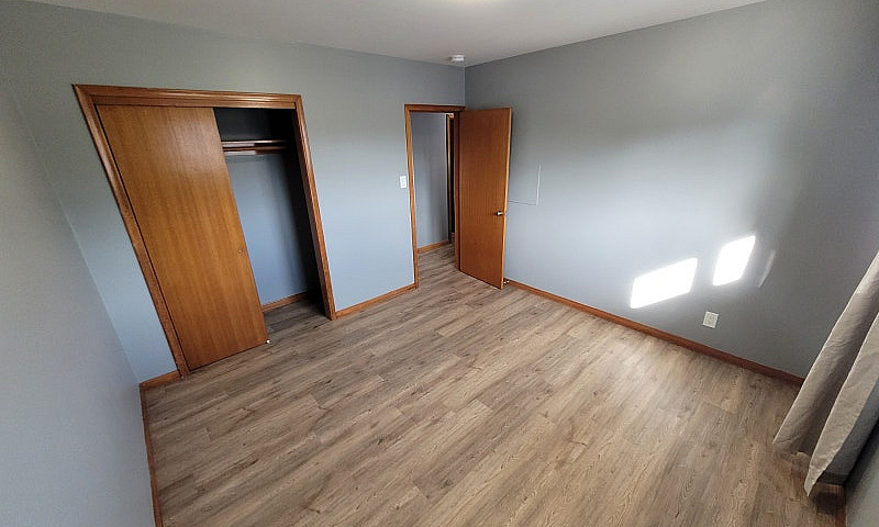 Spacious 3-Bedroom U...