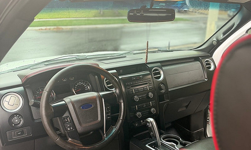 2013 Ford F150 Fx2...