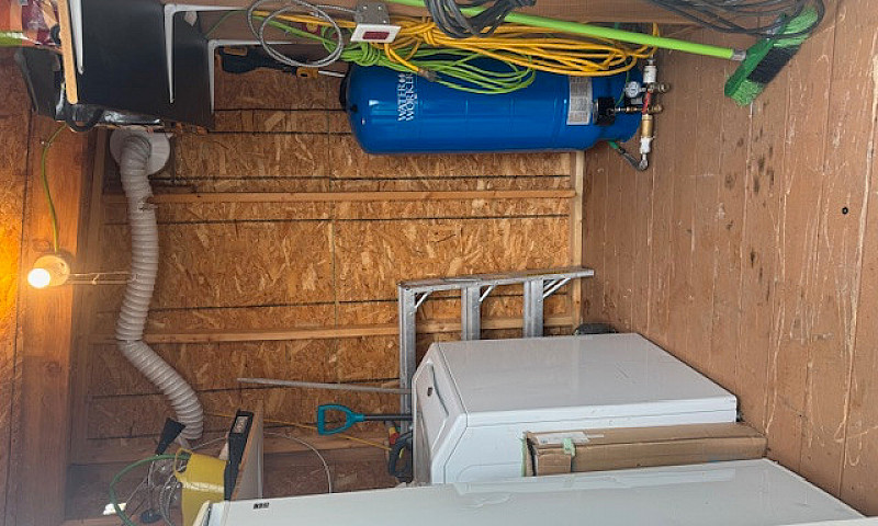 Cabin/Trailer For Sa...
