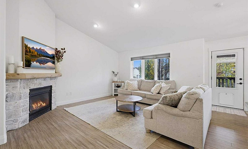 Open House 4109 45 A...