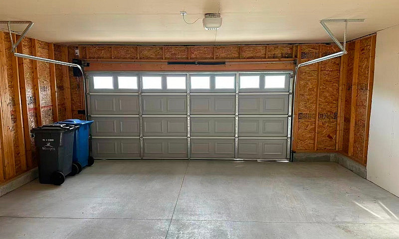 Spacious New House W...